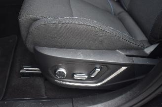 Lynk & Co 01 1.5 179Pk *Navi/Clima/Camera/Panorama/Stoelverwarming picture 22