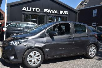  Toyota Yaris 1.5 Hybrid Aspiration 75Pk *Navi/Clima/Camera 2017/8