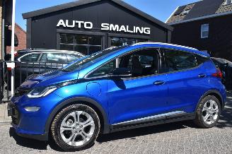 Schadeauto Opel Ampera-E 60Kwh Business Executive 204Pk *Navi/Clima 2020/2