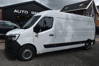 krockskadad bil bedrijf Renault Master 2.3 Dci 135Pk L3H2 Comfort *Airco/Camera 2020/10