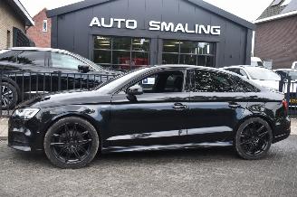 Schadeauto Audi A3 2.0 Limousine Tdi Sport S Line 150Pk *Navi/Clima/Stoelverwarming/Schuifdak 2017/11