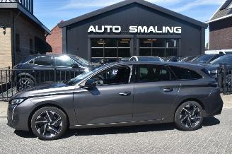 uszkodzony samochody osobowe Peugeot 308 1.2 Allure Pack Business 131Pk *Navi/clima/Camera 2022/7