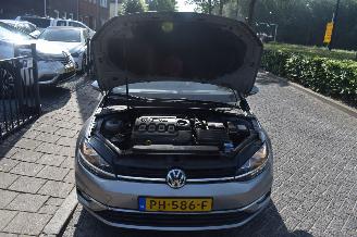 Volkswagen Golf 1.6 Tdi Highline 116Pk *Navi/Clima/Camera/stoelverwarming picture 18