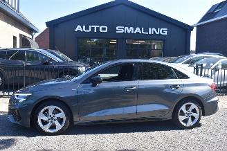 krockskadad bil auto Audi A3 LIMOUSINE 30 TFSI S Edition 110Pk *Navi/Clima 2022/5