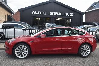 Avarii autoturisme Tesla Model 3 60Kwh Standaard Range 238Pk 3 Fase *Navi/Clima/Camera/Leder/Panorama 2019/12