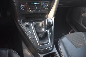 Ford Focus 1.5 Tdci Titanium 120Pk *Navi/Clima/Camera/Stoelverwarming picture 10