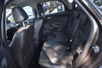 Ford Focus 1.5 Tdci Titanium 120Pk *Navi/Clima/Camera/Stoelverwarming picture 6