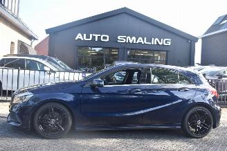 skadebil auto Mercedes A-klasse 180D Business Solution AMG 109Pk *Navi/Clima/Camera/Stoelverwarming 2017/10