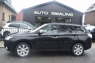 Mitsubishi Outlander 2.0 Phev Instyle 121Pk *Navi/Clima/Camera/Leder/Stoelverwarming 2014/4