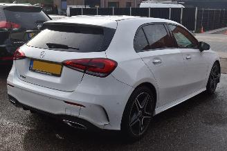 Mercedes A-klasse 180 Premium Plus 136Pk *Navi/Clima/Stoelverwarming/Panorama picture 4