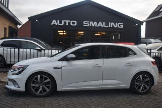krockskadad bil auto Renault Mégane 1.5Dci GT-Line 110Pk *Navi/Clima/Camera 2016/9