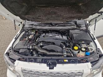 Land Rover Discovery 4 3.0 DIESEL / MOTORSCHADE picture 8