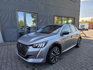 uszkodzony samochody osobowe Peugeot 208 GT-LINE 74kw / CAMERA / NAVI / 44dkm 2022/4