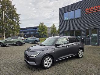 Suzuki Swift Hybr / CAMERA / NAVI / ECC/ 8800.KM picture 2