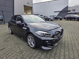 skadebil auto BMW 1-serie 116i M-SPORT AUTOMAAT  / PANO / 33 DKM 2023/6