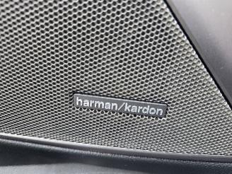 BMW 3-serie 330e HYBR /M-SPORT / HARM KARDON / HEAD UPP picture 22