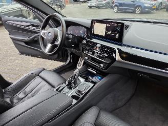 BMW 5-serie 530e PLUG-IN  215KW  / M-SPORT  /  32.DKM picture 22