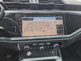 Audi Q3 110kw TFSi / 67dkm / PANODAK picture 21