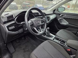 Audi Q3 110kw TFSi / 67dkm / PANODAK picture 16