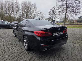 BMW 5-serie 530e  M-SPORT picture 5