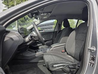 BMW 1-serie AUTOMAAT / NAVI / CAMERA / 22 DKM picture 16