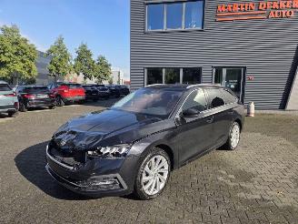 Unfallwagen Skoda Octavia 1.5TSi P-HEV 110kw /  60 DKM 2021/5