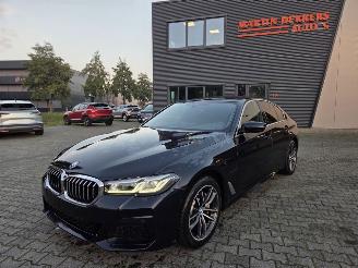 Coche accidentado BMW 5-serie 520e P-HEV M-SPORT / 72 DKM 2022/1