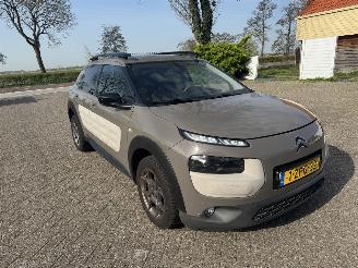 Auto incidentate Citroën C4 cactus 1.2 e-VTI Shine/automaat/camera/clima/navi/61350dkm 2015/2