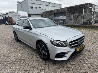 Unfallwagen Mercedes E-klasse 300 de AMG Line/automaat/camera/clima 2019/12