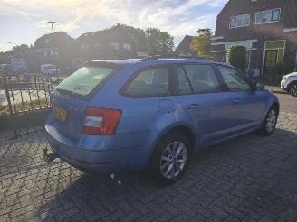 Skoda Octavia Combi 1.0 TSI Grt Amb. Bns picture 5