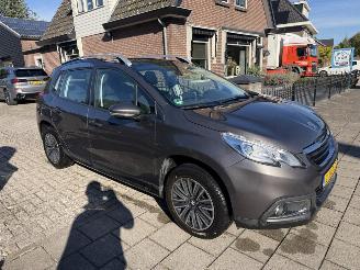 Peugeot 2008 1.2 PureTech Active nieuwe apk picture 3