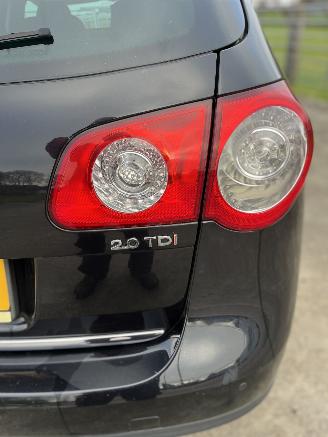 Volkswagen Passat VARIANT 2.0TDi - 125kW Highline - perfect rijdende auto - ingeruild - trekhaak - winterset picture 41