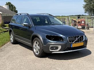 Schadeauto Volvo Xc-70 2.4 D5 SUMMUM 2008/1