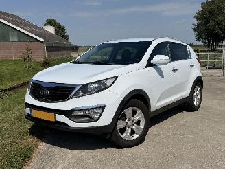 Schadeauto Kia Sportage 2.0 Executive Plus Pack 2010/10