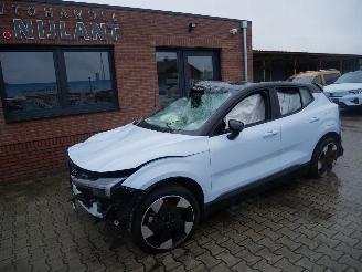 Unfallwagen Volvo EX30 ULTRA 2WD PURE ELECTRIC 2024/8