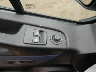 Opel Vivaro L2H1 AIRCO NAVIGATIE picture 10