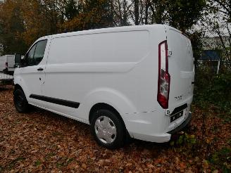Ford Transit Custom CUSTOM MOTORSCHADE picture 4