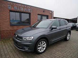 uszkodzony samochody osobowe Volkswagen Tiguan HIGHLINE LEER LED 4-MOTION DSG 2019/3