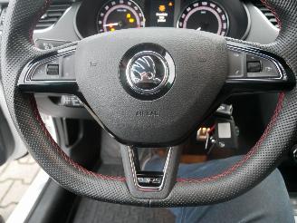 Skoda Octavia RS 4x4 PANORAMADAK LED ALCANTARA DSG picture 21