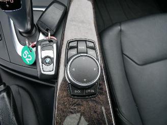 BMW 3-serie 320 D LUXURY X-DRIVE PANORAMADAK LEER LED picture 14