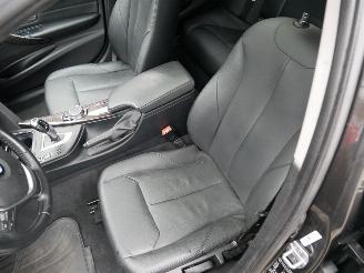 BMW 3-serie 320 D LUXURY X-DRIVE PANORAMADAK LEER LED picture 8