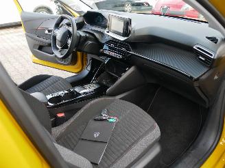 Peugeot 208 e ALLURE LED picture 15