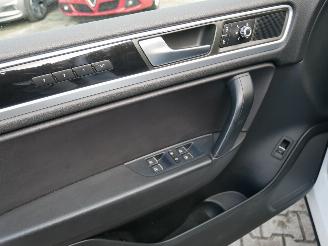 Volkswagen Touareg V6 TDI 4 MOTION R-LINE BLACK ADVENTURE PANORAMADAK BI-XENON picture 24