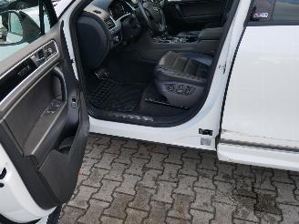 Volkswagen Touareg V6 TDI 4 MOTION R-LINE BLACK ADVENTURE PANORAMADAK BI-XENON picture 8