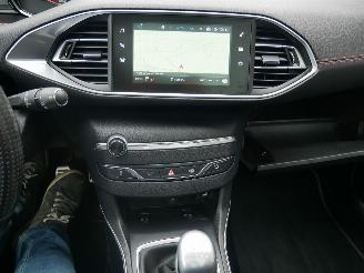 Peugeot 308 GT-Line SW PANORAMADAK NIEUWE MOTOR MET REKENING LED picture 11