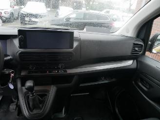 Opel Vivaro L3H1 XL picture 13