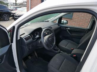 Volkswagen Caddy maxi 4-MOTION 2 SCHUIFDEUREN MOTORSCHADE!!! picture 5