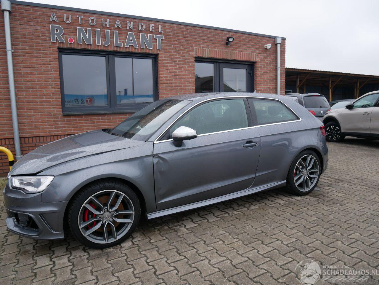 Audi S3 QUATTRO
