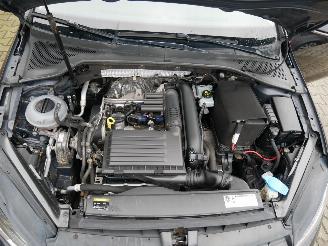 Volkswagen Golf HIGHLINE BI-XENON DSG ALCANTARA picture 6