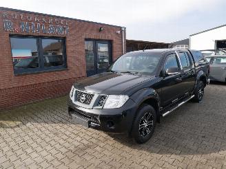 Damaged car Nissan Navara KING CAB 4x4 2012/11